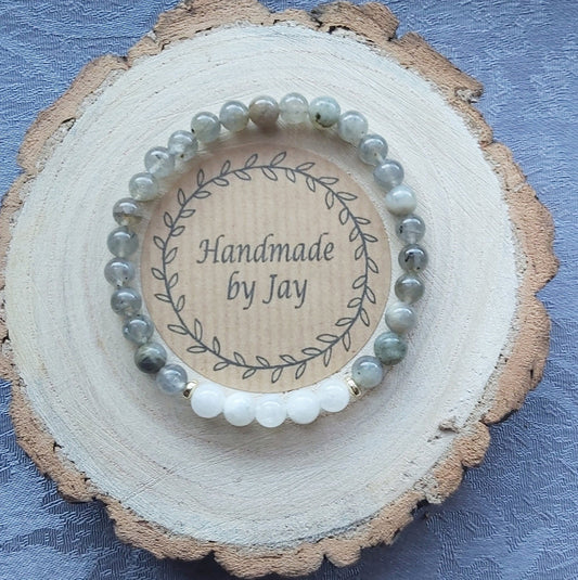 Handmade Moonstone and Labradorite Crystal Gemstone Bracelet