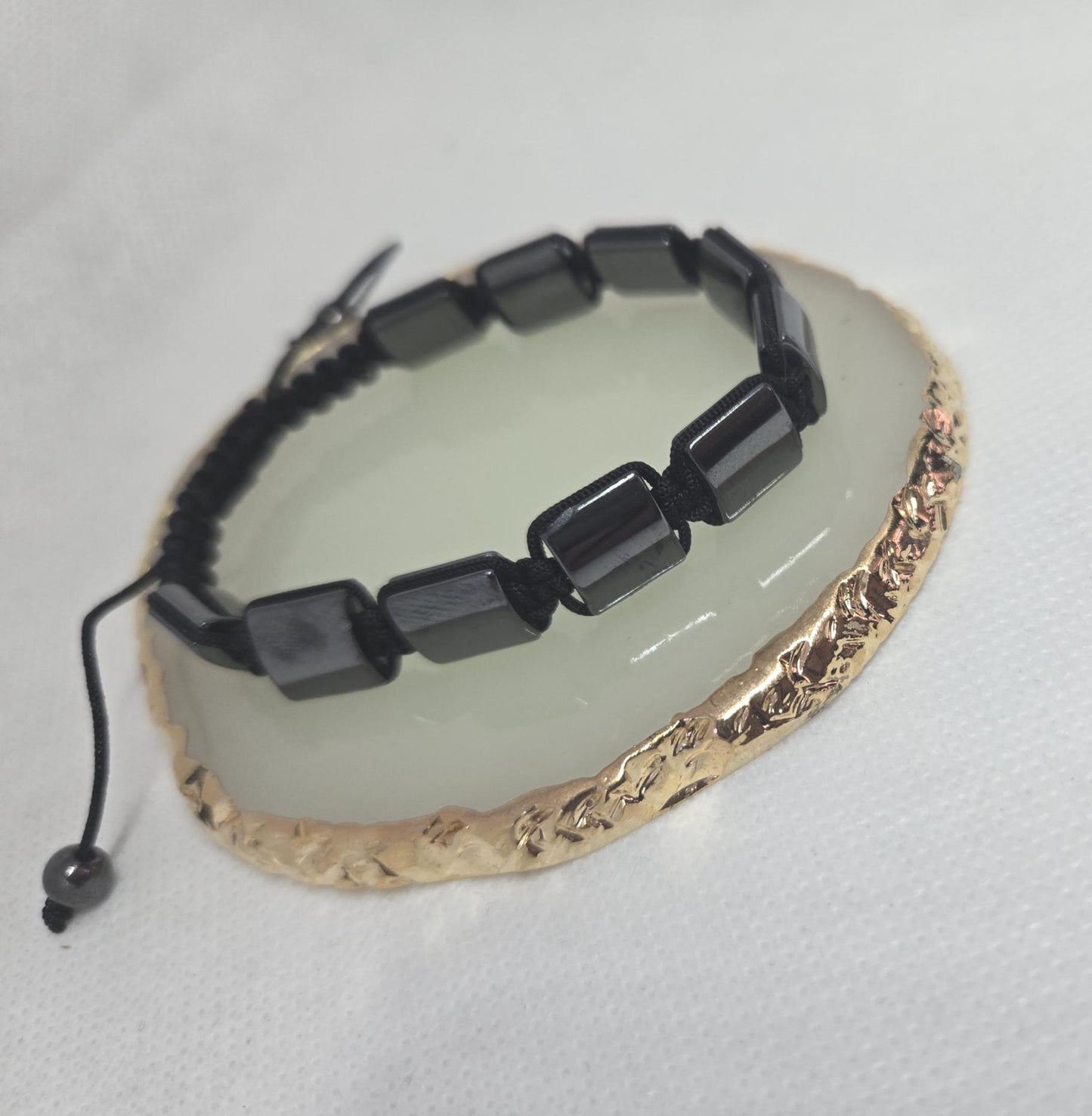 Hematite Crystal Beaded Bracelet: Unisex Gemstone Jewelry