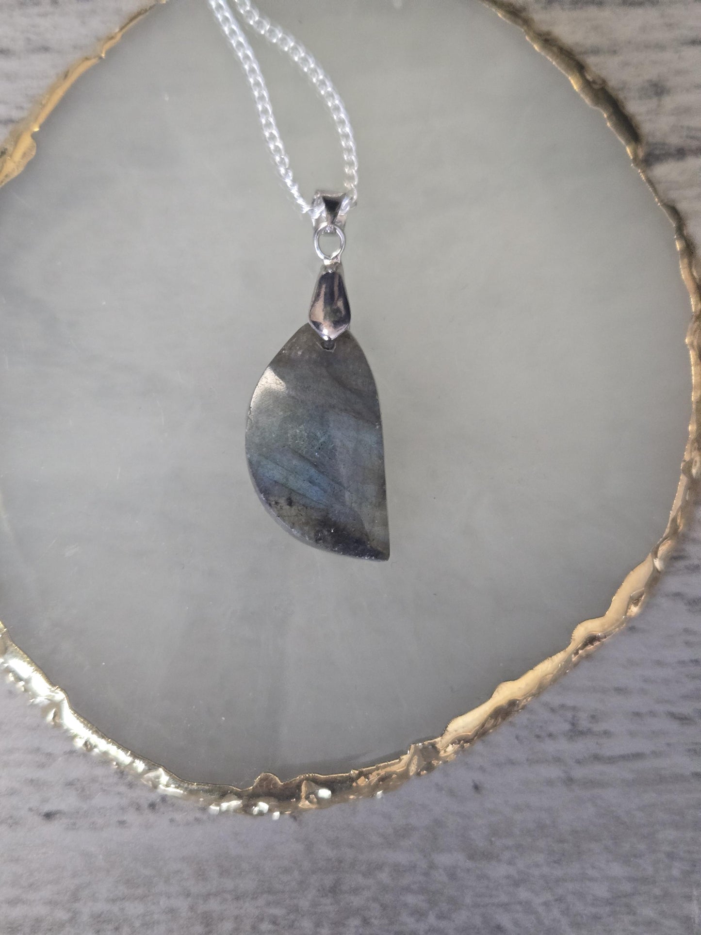 Natural Labradorite Crystal Gemstone Pendant