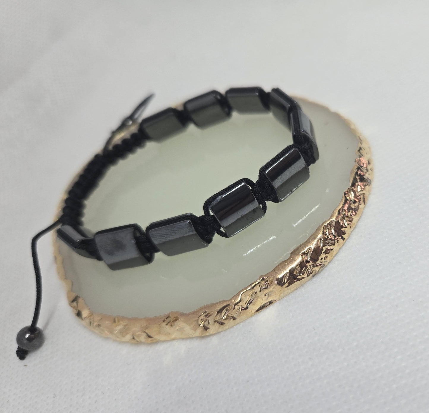 Hematite Crystal Beaded Bracelet: Unisex Gemstone Jewelry