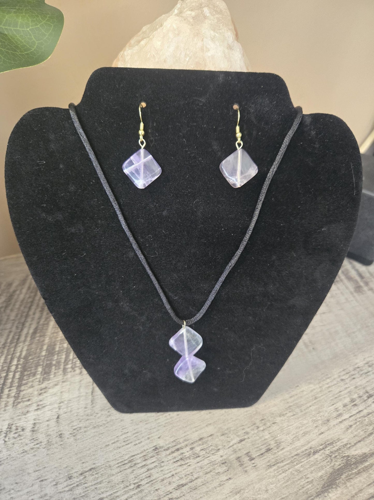 Fluorite Crystal Pendant: 925 Sterling Silver, Reiki Chakra